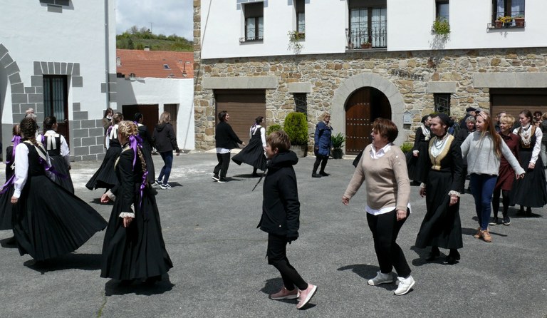Axuri Beltzaren 50. urteurrena Axuri Beltzaren 50. urteurrena