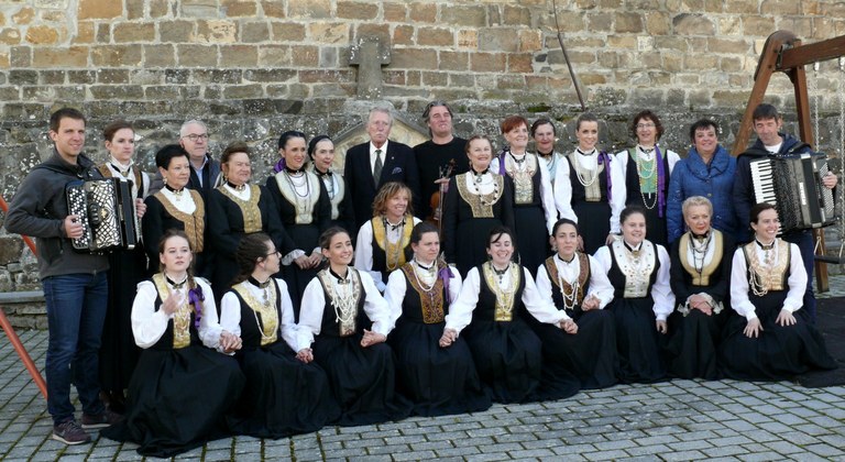 Axuri Beltzaren 50. urteurrena Axuri Beltzaren 50. urteurrena