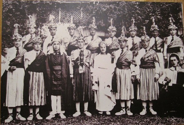 Danse du Baiard 1943