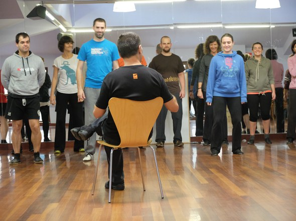 Dantzan Ikasi: dantzan irakasteko baliabideak 02