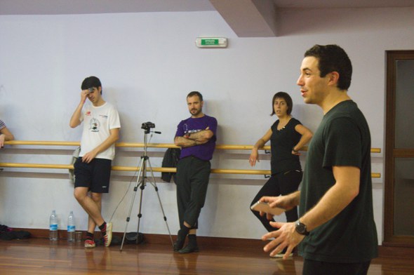 Dantzan Ikasi: Zuberoako dantzak 01 Dantzan Ikasi: Zuberoako dantzak 01