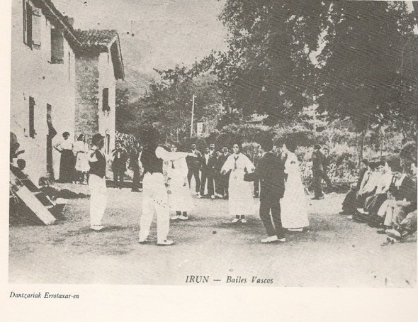 Dantzariak Errotaxarren, Irun.