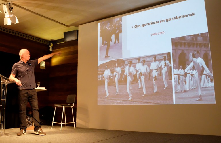 Donostia Sarriegi Dantzan Ikasi Donostia Sarriegi Dantzan Ikasi