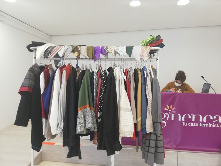 Euskal dantzatik feminismora