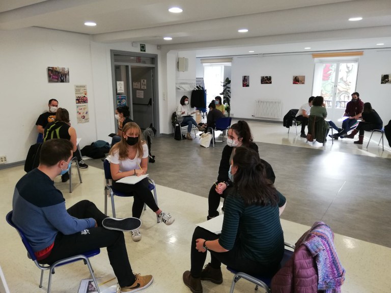 Euskal dantzatik feminismora