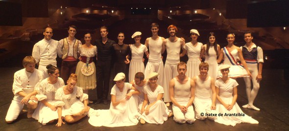 Euskaldunak eta Dantza 10. jaialdia 2014