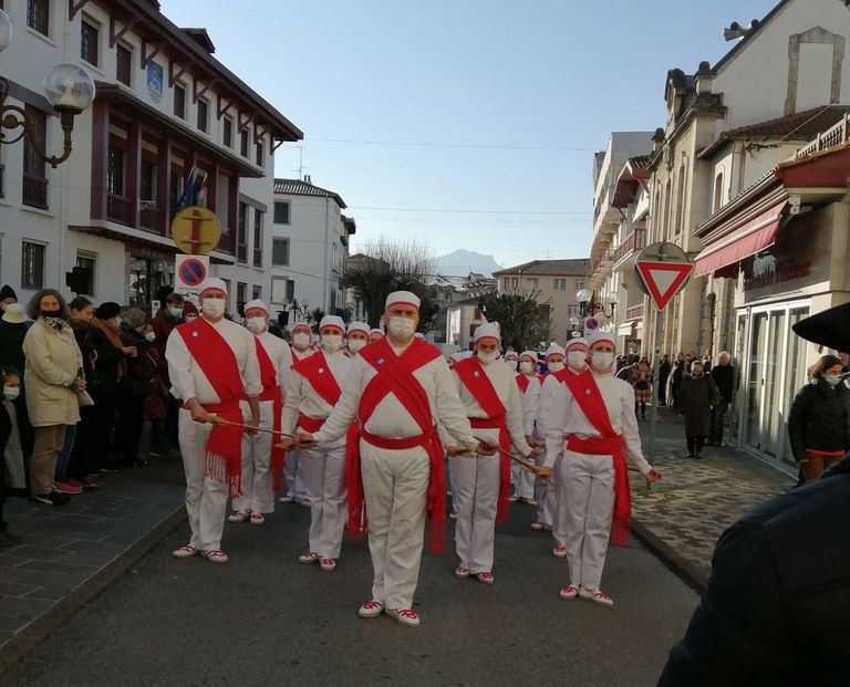 Ezpata-dantza Hendaia 2022 Mutxiko elkartea