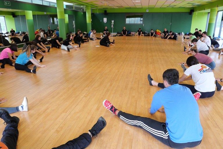 Garbiñe Aizpitarte Dantzan Ikasi Garbiñe Aizpitarte Dantzan Ikasi