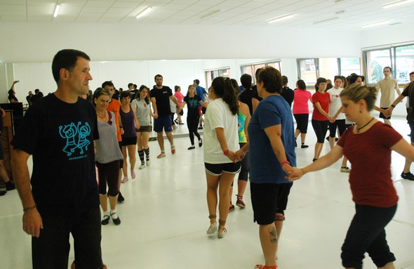 Patxi Laborda-rekin dantza ikastaroa Dantzagunean, Gaztemundu eta Dantzan Ikasi programaren baitan, 2014-07-18.