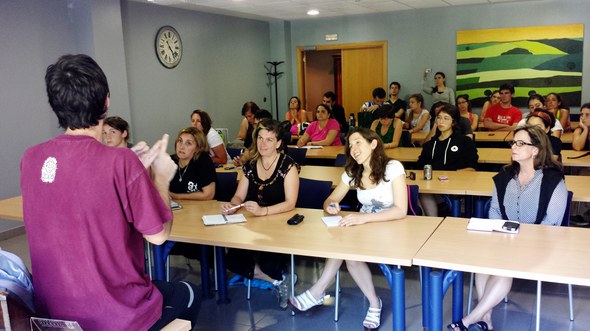 Gaztemundu 2014 tradizioa-generoa mintegia Tradizioa eta generoari buruzko mintegia Gaztemundu 2014 programan. 2014-07-14.