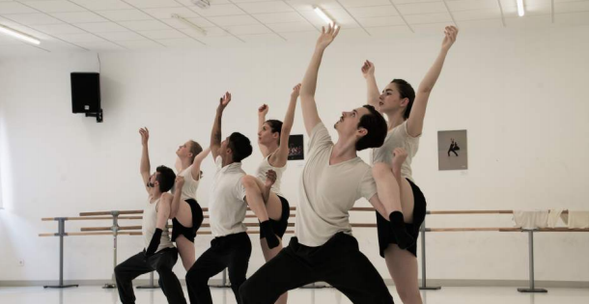 Gizon Haiek, Dantzaz Konpainia Gizon Haiek, Dantzaz Konpainia