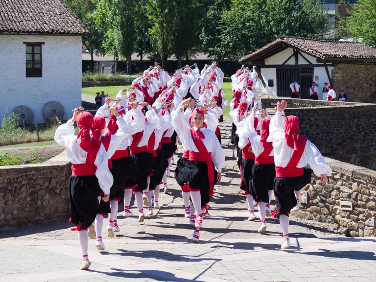 Igartzako ezpata-dantza