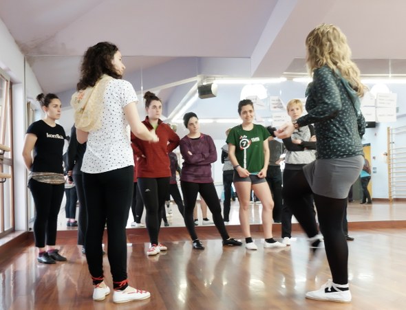 Ikastaroa Arantzako dantza-luzea 2