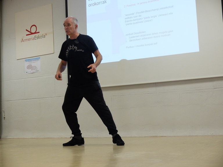 Ikastaroa: Gipuzkoako dantzaren sistema