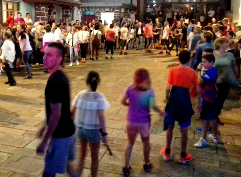 Ingurutxoa Auritzperri