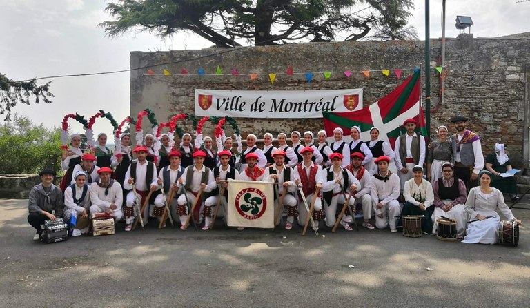 Itsas Alde dantza taldea - Montreal Itsas Alde dantza taldea - Montreal