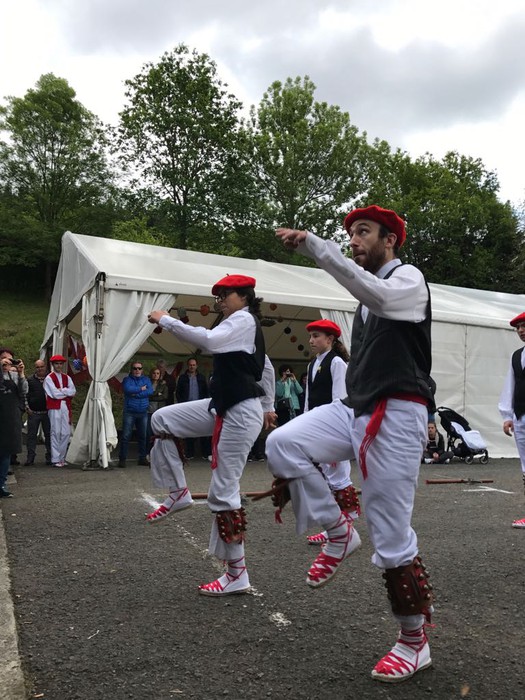 Iurreta, neskak Oromioko sanmarkoetan