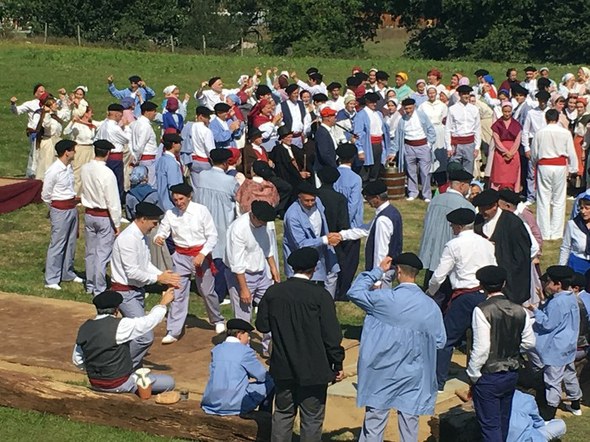 Jose Arrue margolariaren Erromeria koadroaren haragiztatzea4