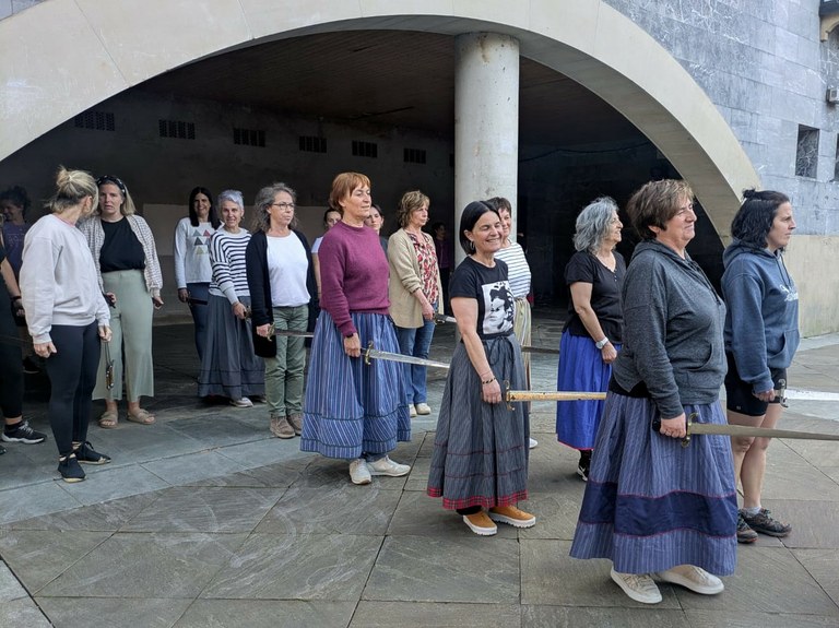 Legazpi ezpata-dantza Legazpi ezpata-dantza