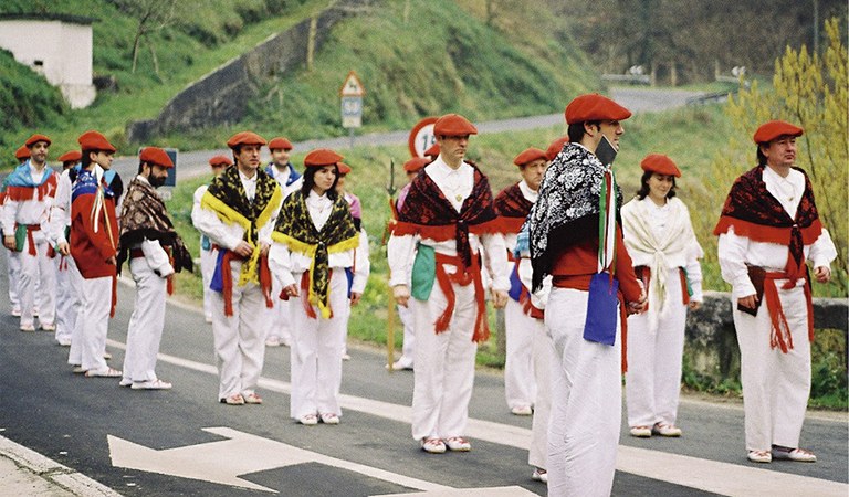 Lizartza 2004 inauteri-dantzak