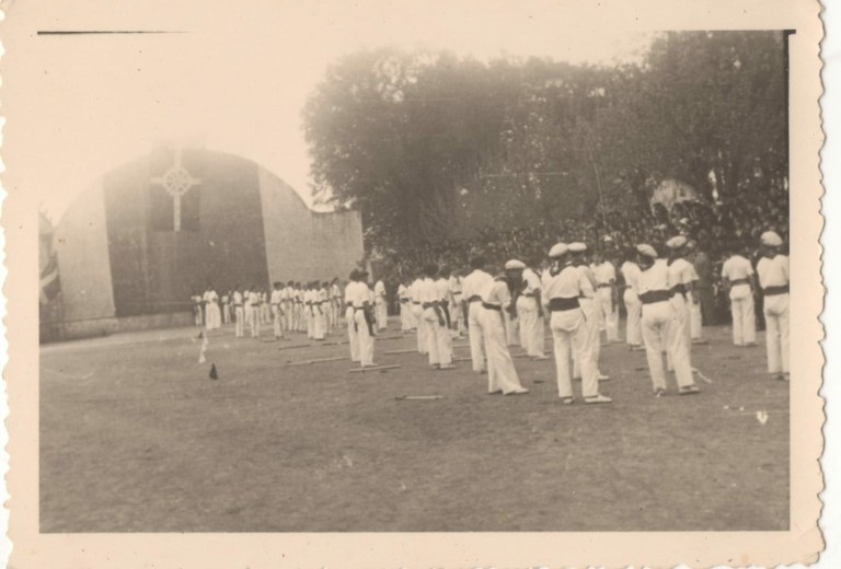 Milafranga 1944 Euskal dantzak 07