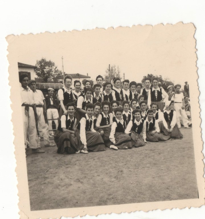 Milafranga 1944 Euskal dantzak 15