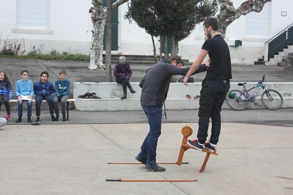 Muskildi: maskaraden mustraka 03