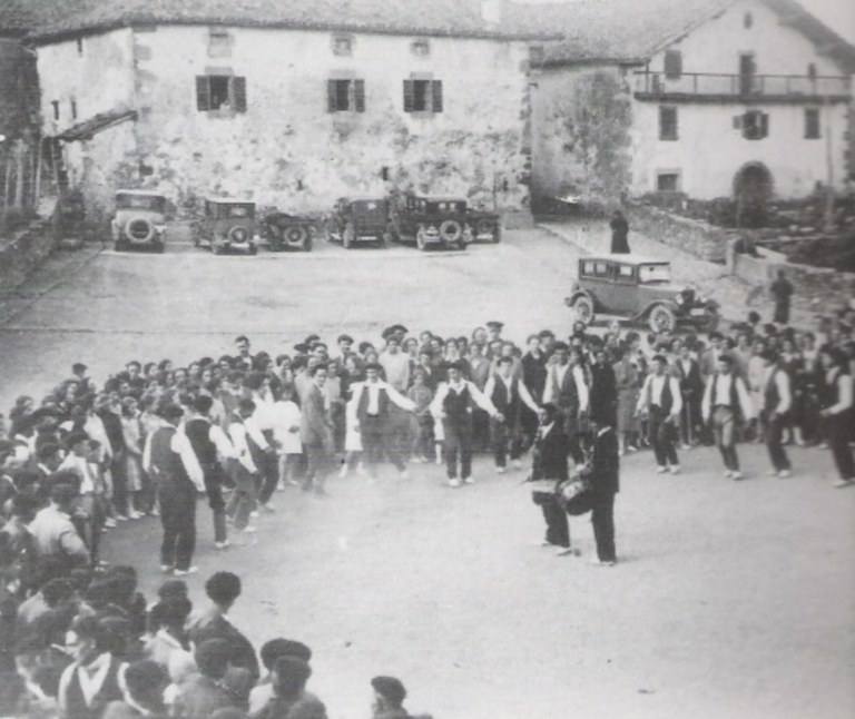 Mutil-dantzak Berroeta