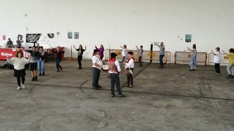 Mutil-dantzak Elizondo