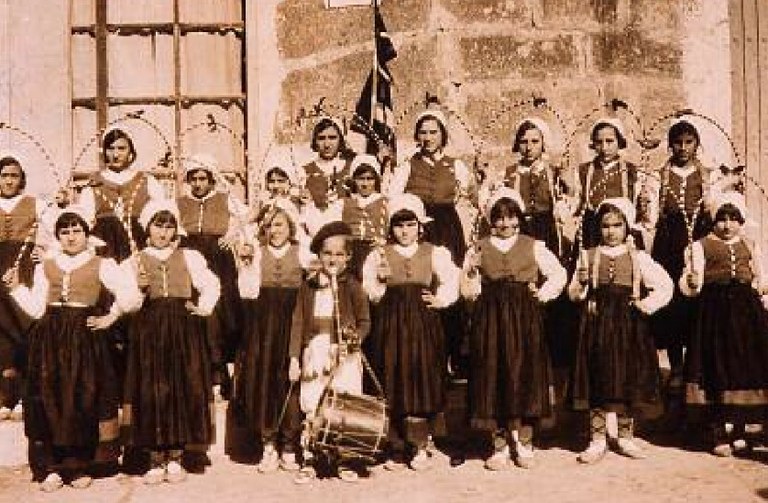 Oiongo irule taldeak