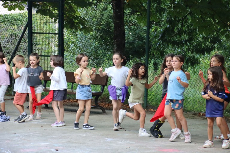 Ordizia haurren aurreskua