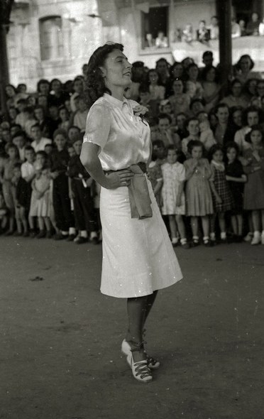 Orio 1942 emakumeen aurreskua 018