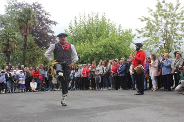 Otxomaioak, entradillak