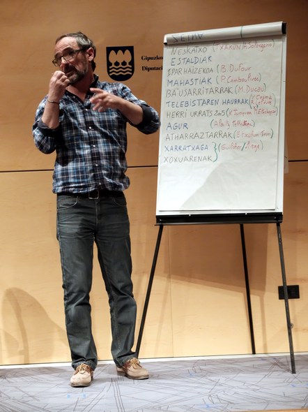 Patxi Perez: Mutxikoen bilakaera aztergai_2 Patxi Perez: Mutxikoen bilakaera aztergai_2
