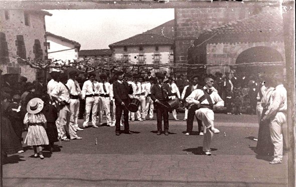 Soka-dantza, Legazpi, 1920ko hamarkada. 