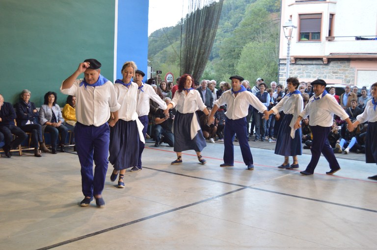 Ugarte Ingurutxoa 2017 Ingurutxoa, Ugarte, 2017-10-08. Argazkia: Amaiur Aristi - Dantzan CC-BY-SA