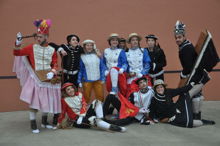 Urdiñarbeko maskaradak