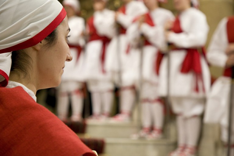 Urrezko Dominako ezpata-dantza 2019