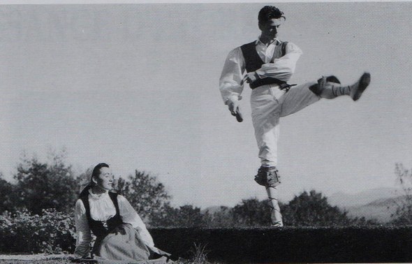 Yvonne Lasserre eta Filipe Oihanburu, Urruña, 1952ko urria.