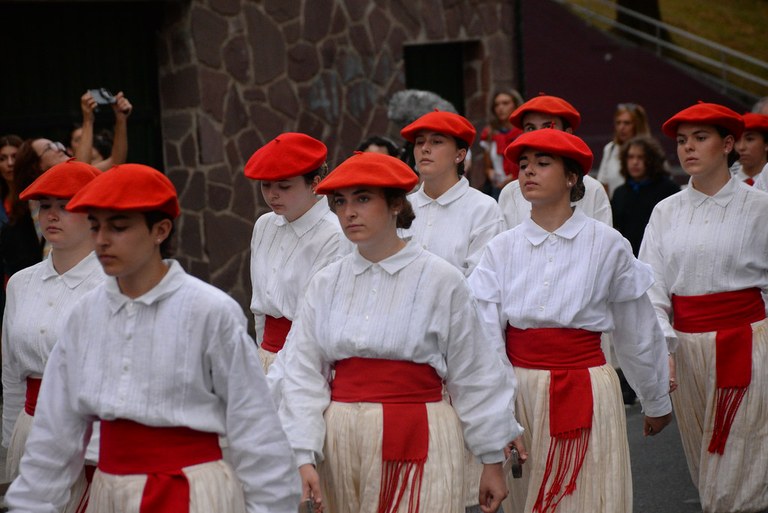 Zumarraga ezpata-dantza