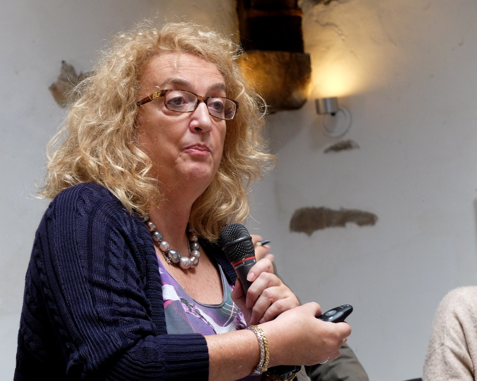 Isabel Hernando: "Dantzariek egiten duten horren gaineko eskubideen jabe izatea garrantzitsua da"