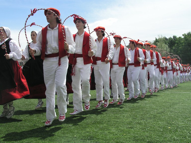 Getxoko Itxas Argiak dantza taldeak 50 urte beteko ditu aurten