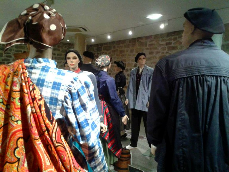 Jantzien Zentroa irekiko du Iraultzak Errenterian 