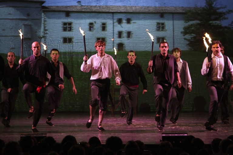 Jauregitik: Ezpela taldearen ikusgarria Jauregitik: Ezpela taldearen ikusgarria