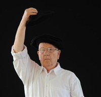 Jean Nesprias euskal dantza irakaslea zendu da Jean Nesprias euskal dantza irakaslea zendu da