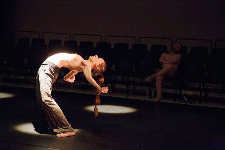 Jean-Sebastien Lourdaisen dantza pieza bat Azkuna Zentroan Jean-Sebastien Lourdaisen dantza pieza bat Azkuna Zentroan