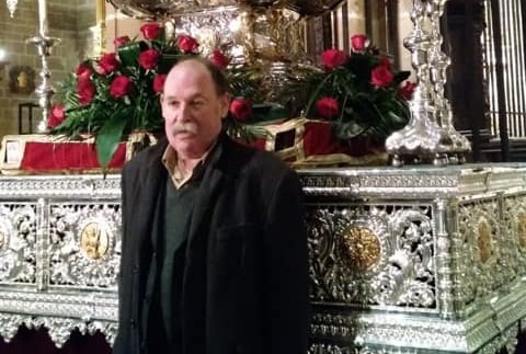 Jesus Pomares, dantzari, ikertzaile eta dantza sustatzaile iruindarra hil da Jesus Pomares, dantzari, ikertzaile eta dantza sustatzaile iruindarra hil da