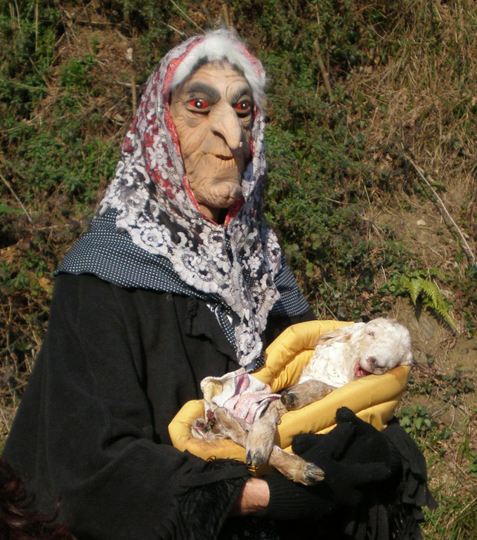 Joaldunak eta mozorroak Zubietan [bideoa]