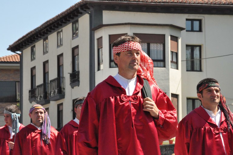 Joan zaizkigun dantzariei azken agurra