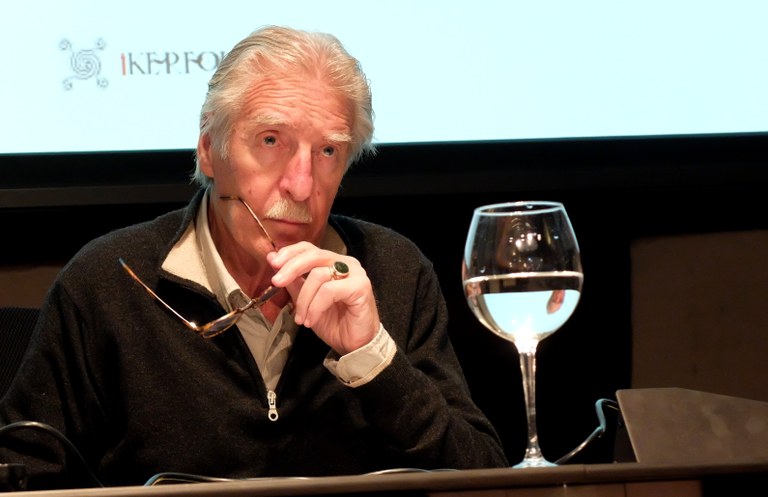 Juan Antonio Urbeltz saritu du Orreaga fundazioak